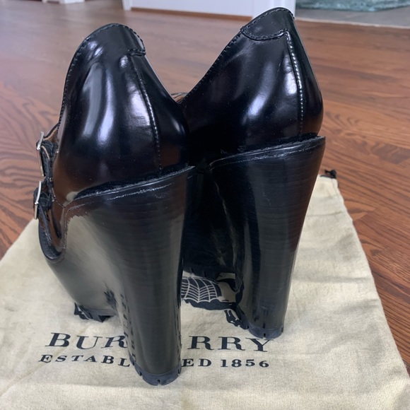 Burberry Black Platform Shoes - Picture 9 of 11